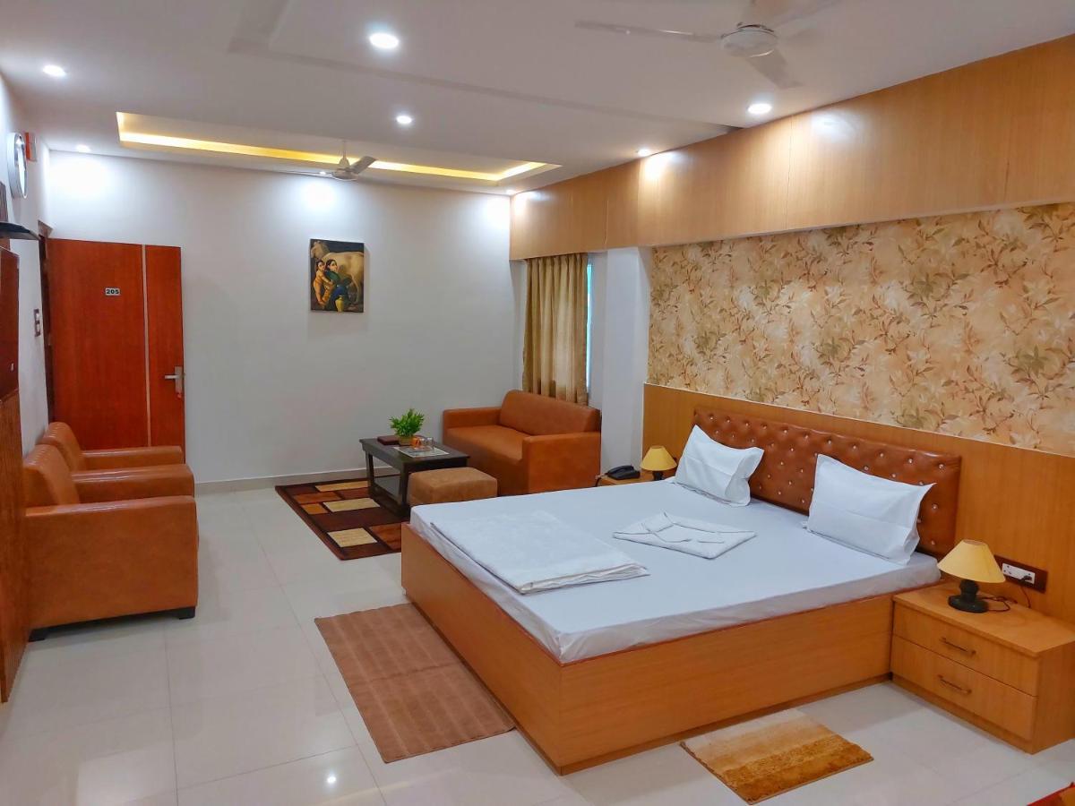 Hotel Sunshine & Restaurant Purnia Екстер'єр фото